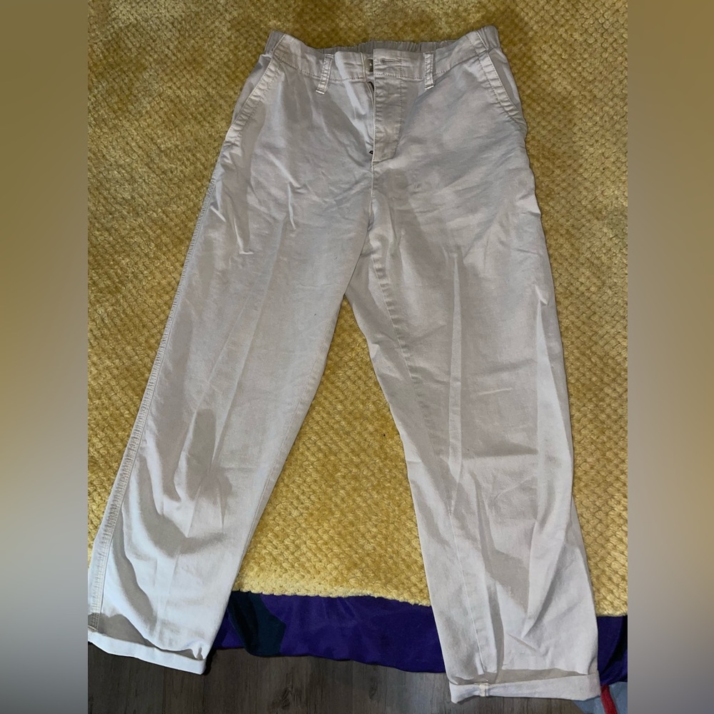 Old Navy Women’s capri pants